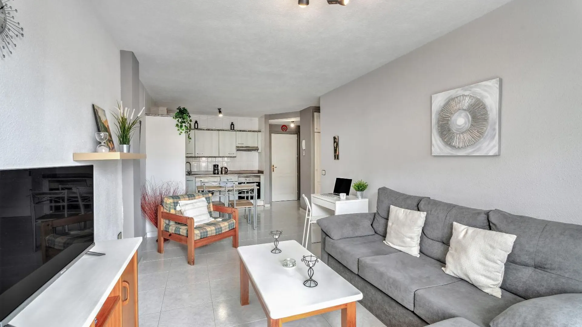 Apartment Apartamento Retama Costa Adeje  Spain